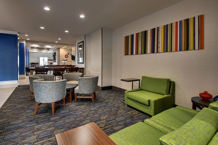 Hotel 6 of 49