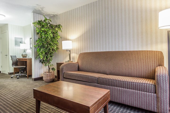 Room 2 of 26