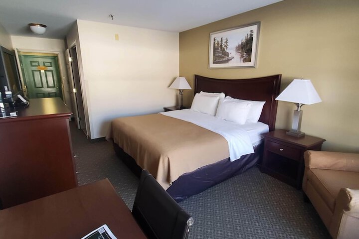 Country Inn at the Mall