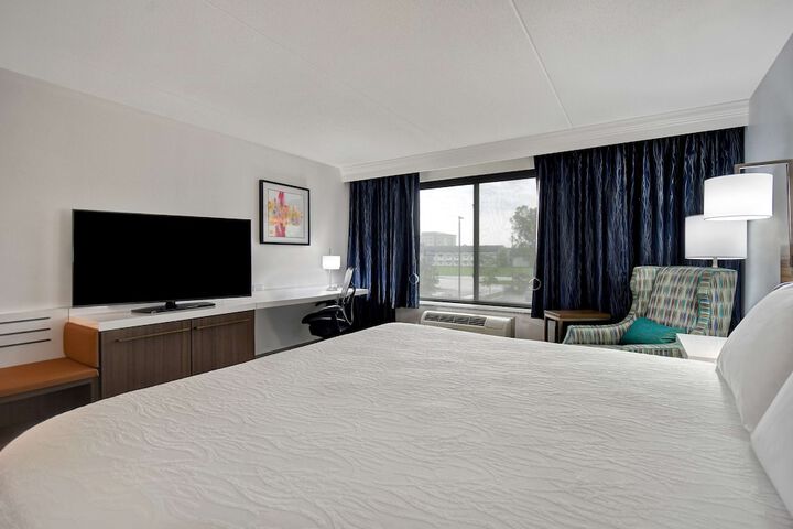 Room 17 of 52