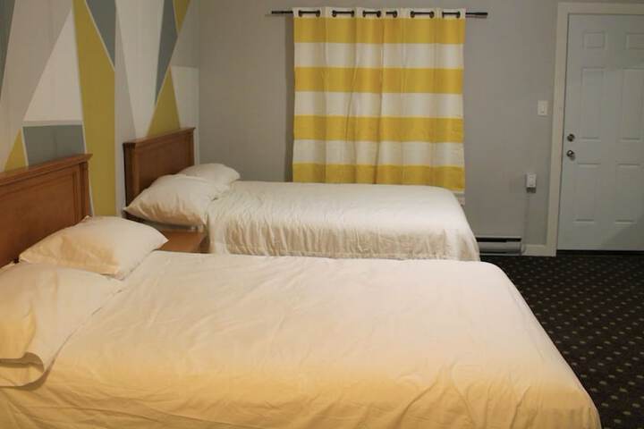Room 18 of 18