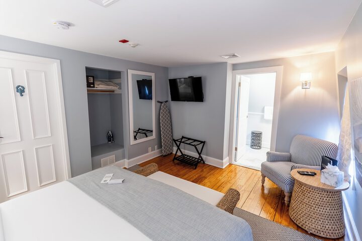 Room 17 of 70