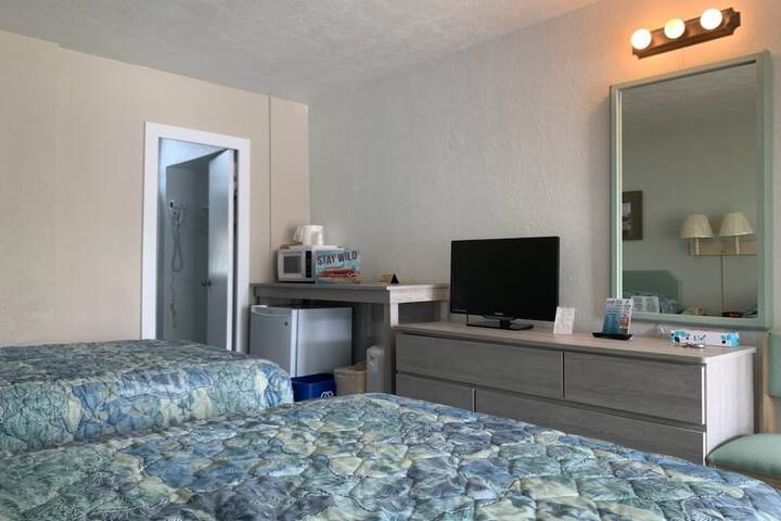 Room 27 of 31