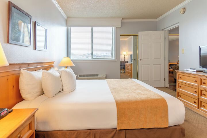 Legacy Vacation Resorts - Steamboat Hilltop