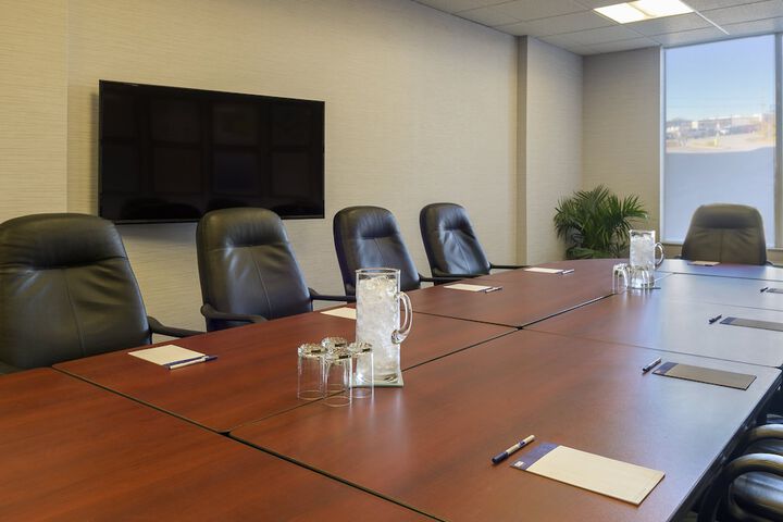 Holiday Inn Express & Suites North Bay by IHG