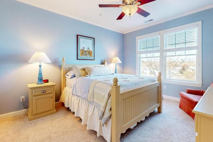 Bayside Resort --- 31738 Lakeview Dr #202A
