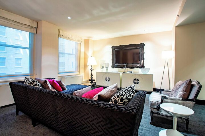 Room 20 of 112