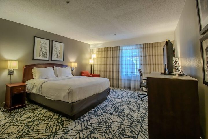 Country Inn & Suites by Radisson Convention Center