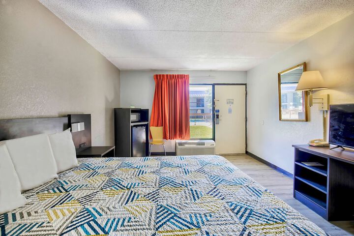 Room 20 of 25