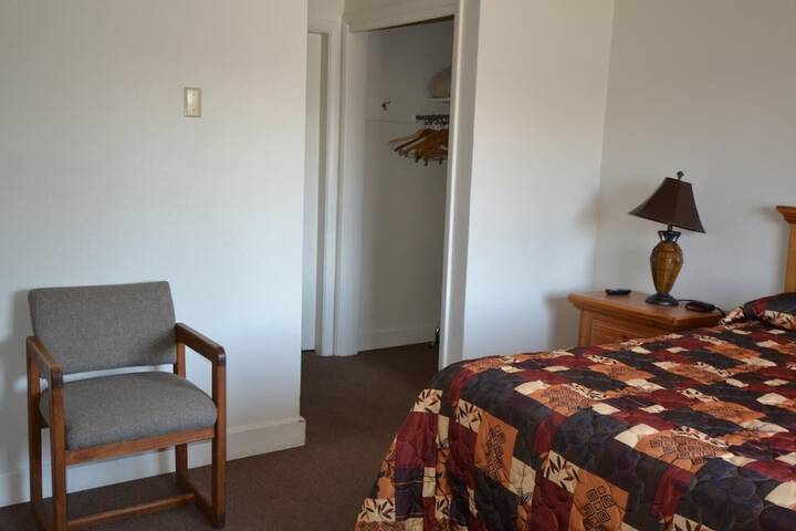 Room 21 of 29