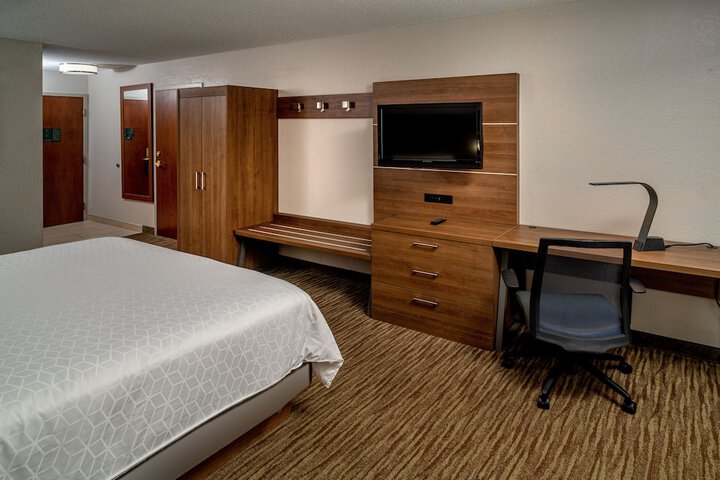 Holiday Inn Express Hotel & Suites Pikeville by IHG