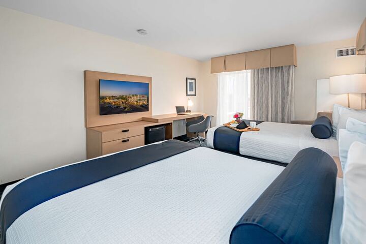 Room 5 of 60