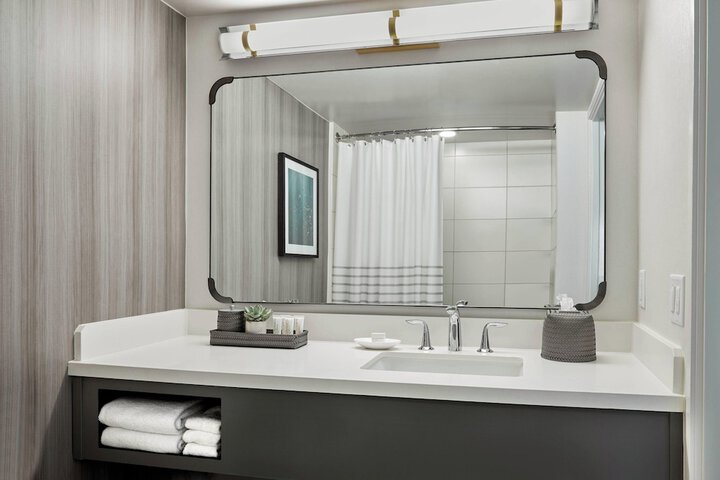 Westdrift Manhattan Beach Autograph Collection by Marriott