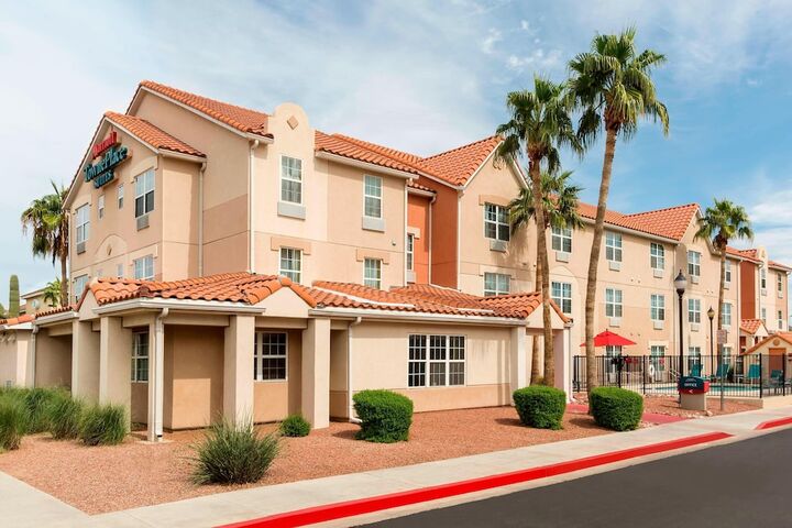 Hotel 2 of 30