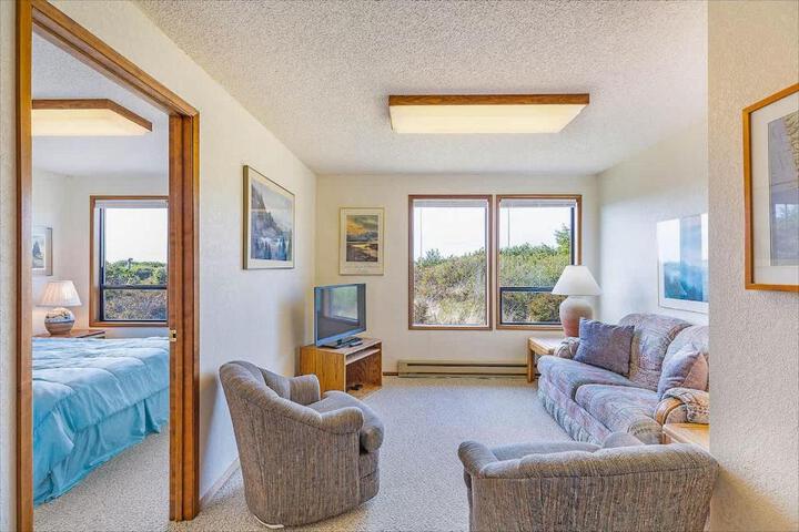 Haven Hideaway - Ocean Views from Every Room