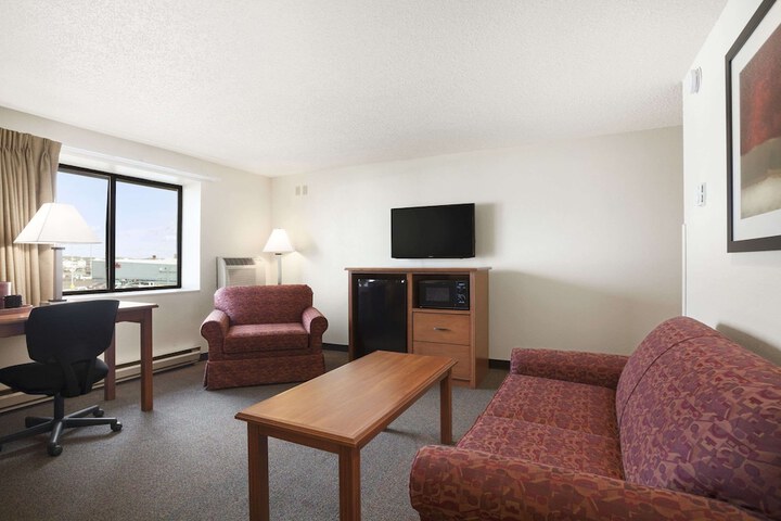 Room 14 of 22