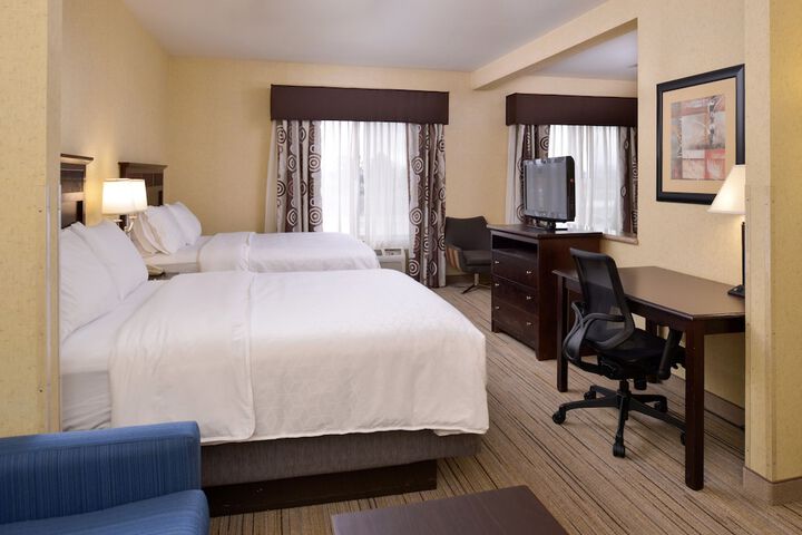 Room 17 of 48