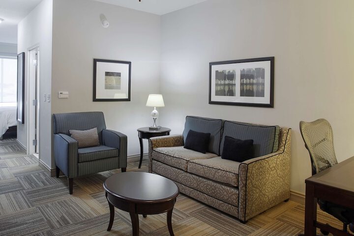 Room 22 of 68