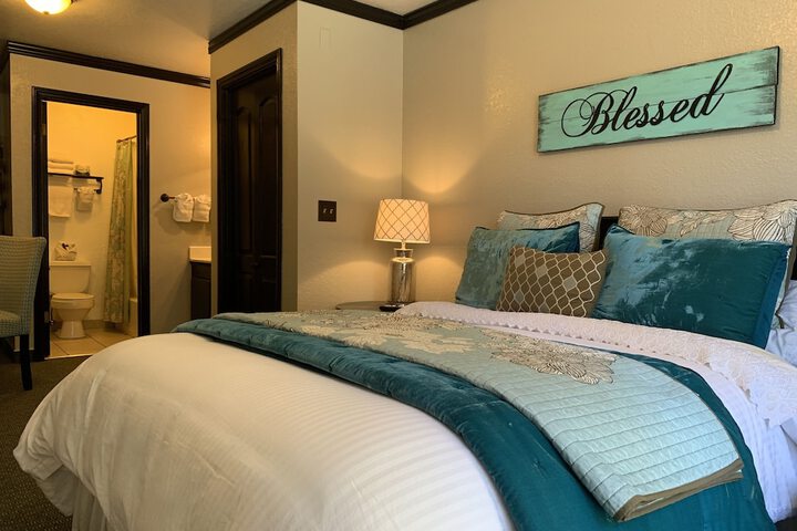 Room 40 of 130