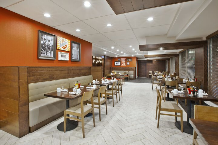 Holiday Inn Columbus Dwtn-Capitol Square by IHG
