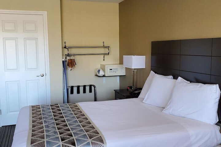 Room 12 of 45