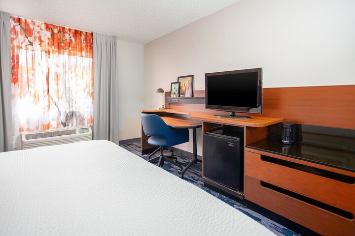 Room 17 of 50