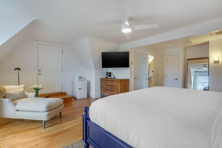 Room 18 of 55