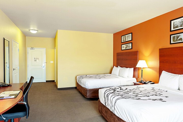 Room 11 of 42