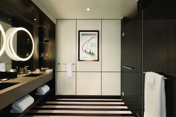 Room 60 of 101