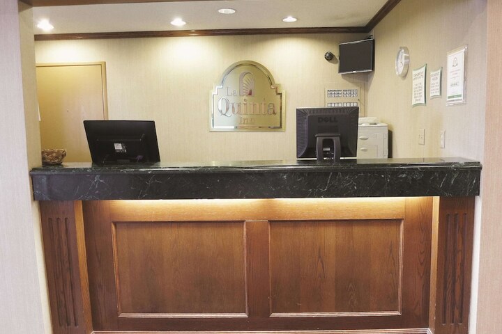 Hotel Interior 10 of 38