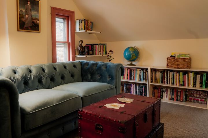Room 26 of 28