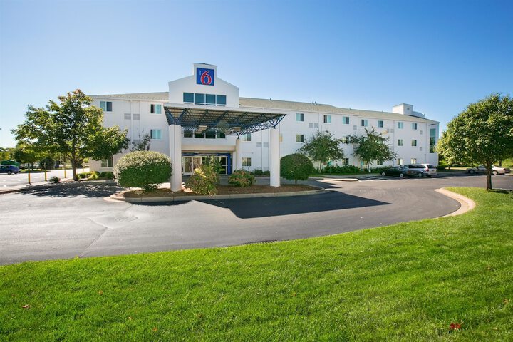 Hotel 2 of 38