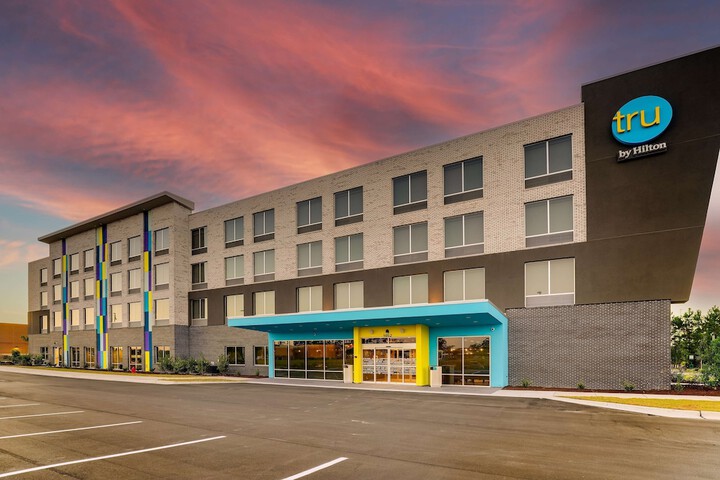 Hotel 8 of 45