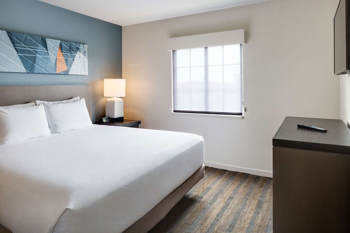 HYATT house Boston / Waltham