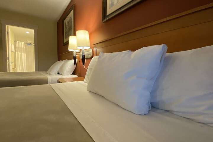 Sahara Courtyard Inn