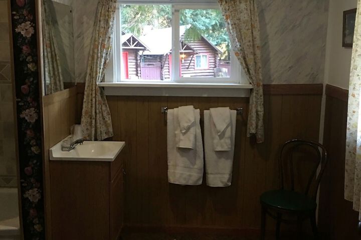 Gateway Inn