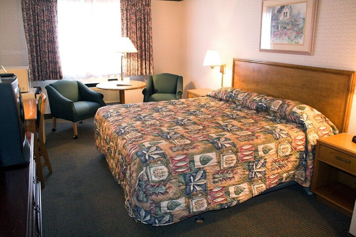 Room 16 of 36