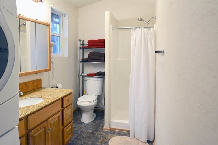 Room 21 of 28
