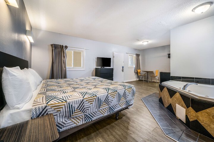 Room 20 of 50
