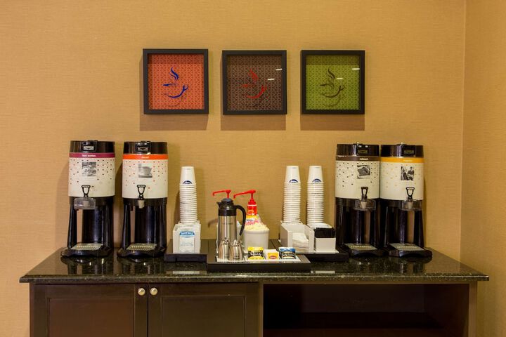 Breakfast/Coffee Service 38 of 40