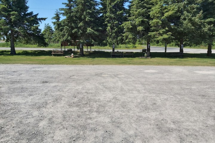 Property Grounds 41 of 41