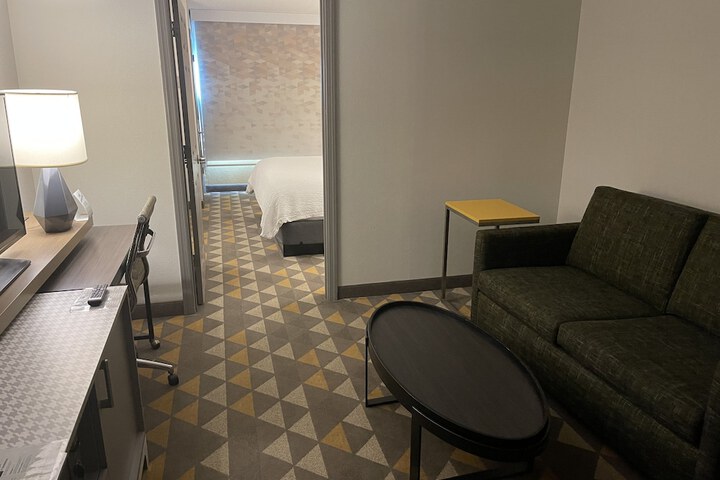 Room 14 of 64