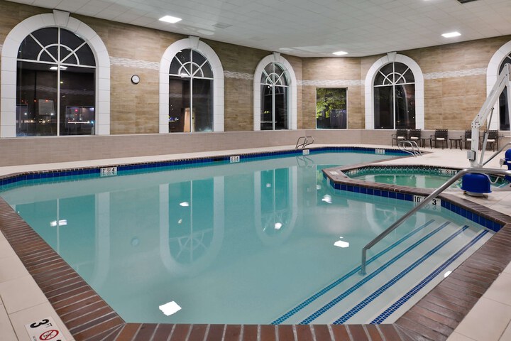 Pool 6 of 114