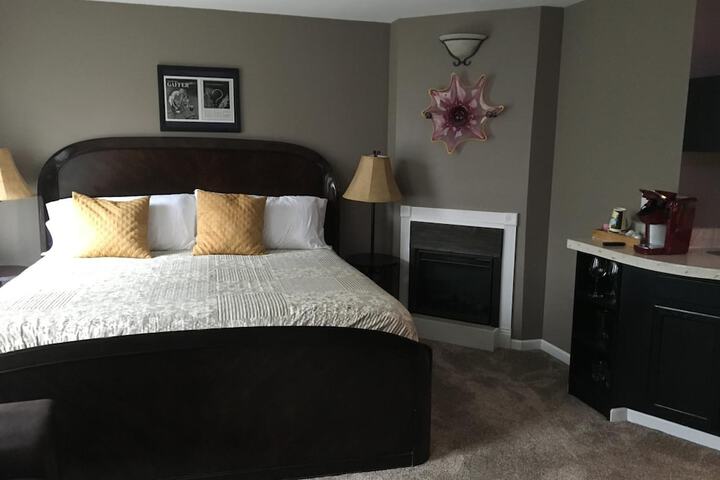 Room 14 of 36