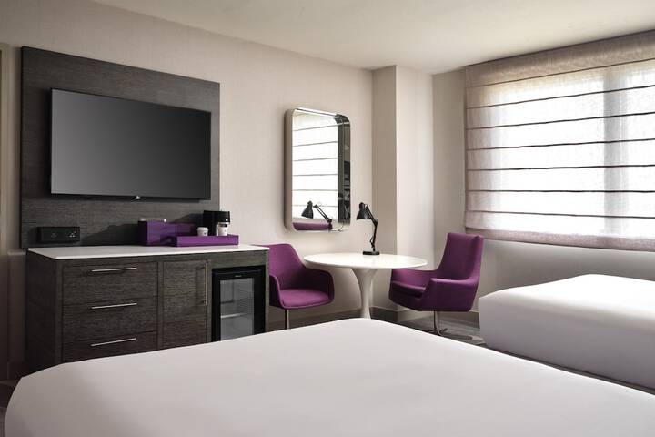Room 12 of 65