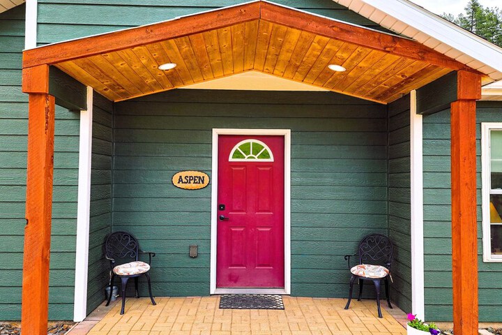 Black Elk Resort Cottages and RV Park