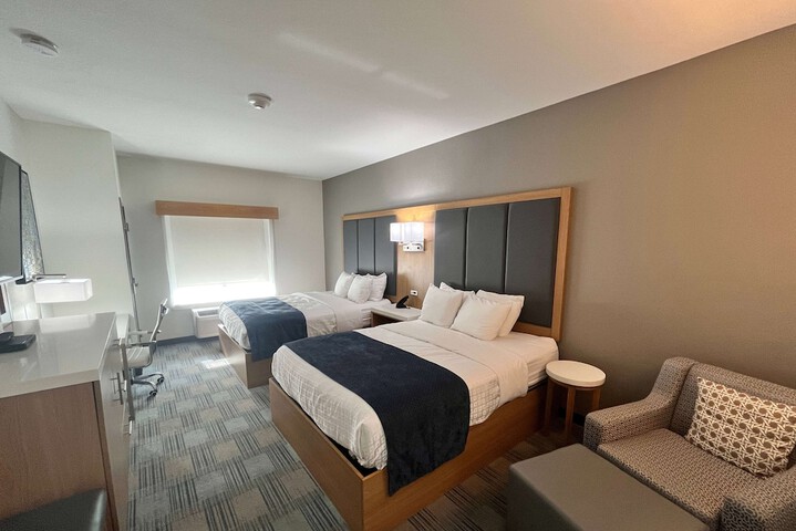 La Quinta Inn & Suites by Wyndham Coralville Iowa City