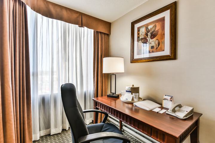 Best Western Plus Cambridge Hotel