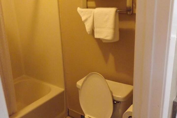 Room 20 of 27