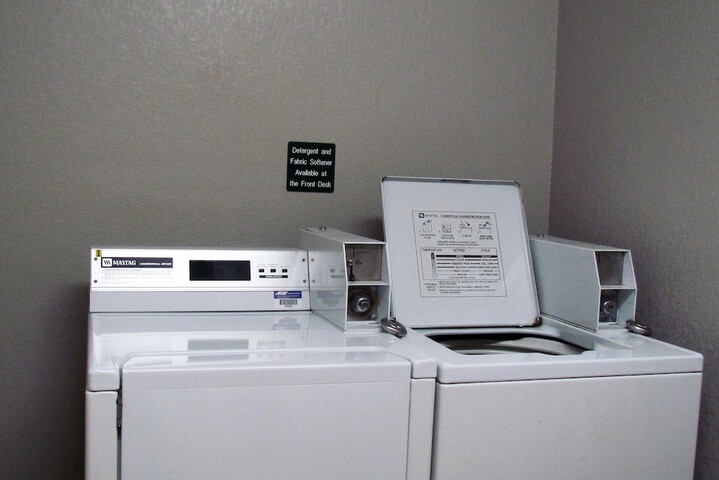 Room 53 of 75